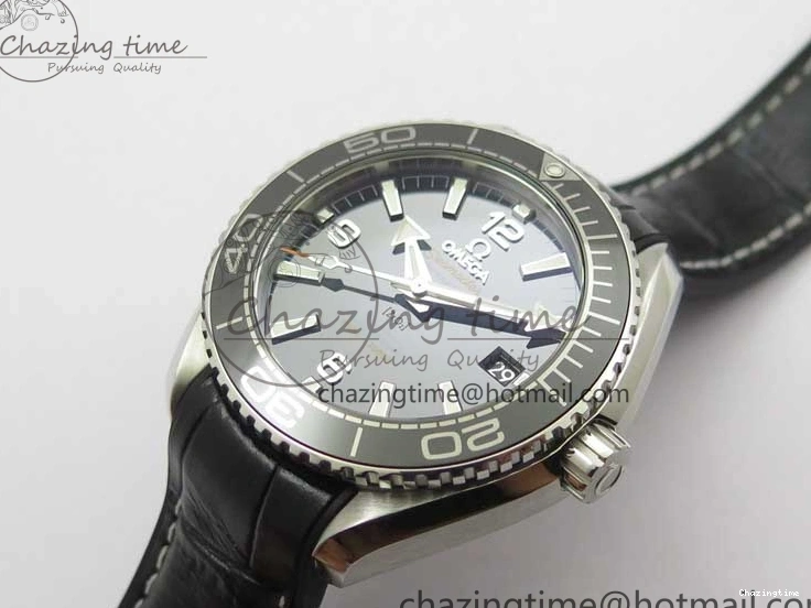 0129 Planet Ocean 39.5mm Black Ceramic Bezel SS VSF 1:1 Best Edition Black Dial on Black Gummy Strap A QuickDry 7889